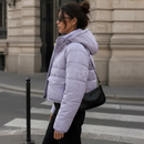 Campera Moderna con Capucha e Interior con Piel
