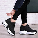 Zapatillas de Plataforma Californianos con Pantalón Ortopédico